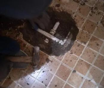 庆云卫生间漏水维修公司为您分享下卫生间渗水如何处理及注意事项